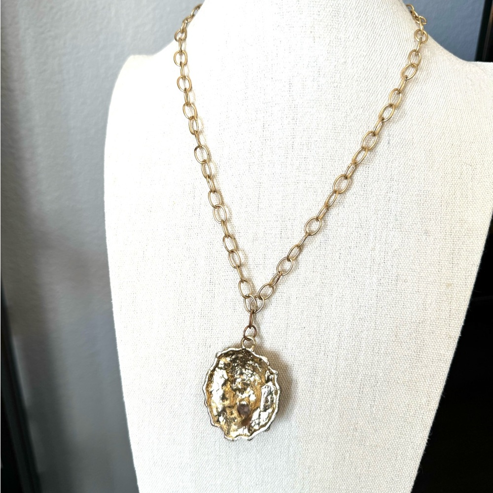 Vintage Lions Head Necklace - Picture 7 of 8